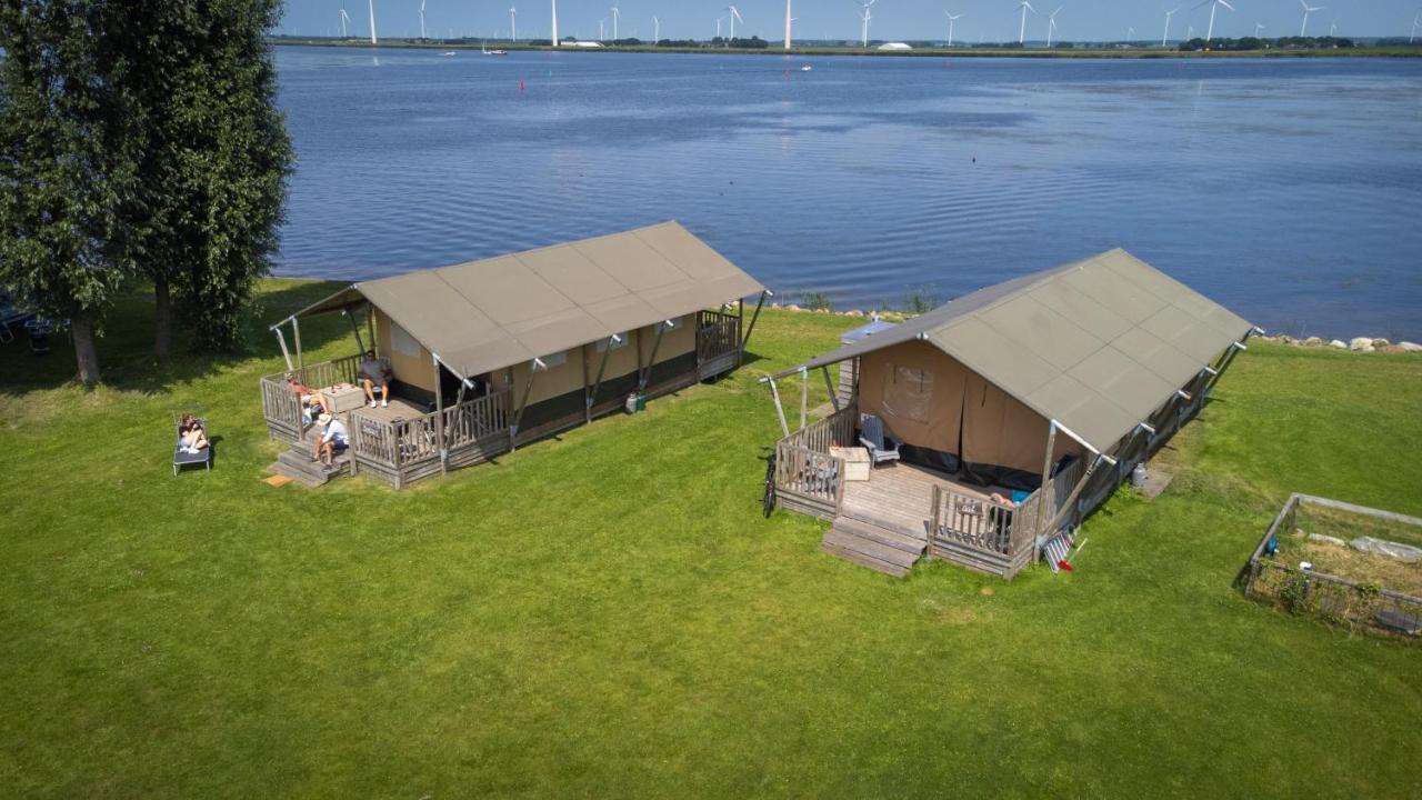 Jachthaven Nieuwboer Hotel Bunschoten Kültér fotó