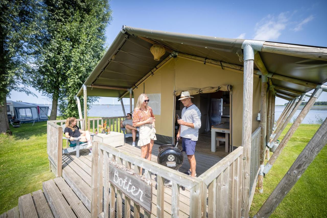 Jachthaven Nieuwboer Hotel Bunschoten Kültér fotó