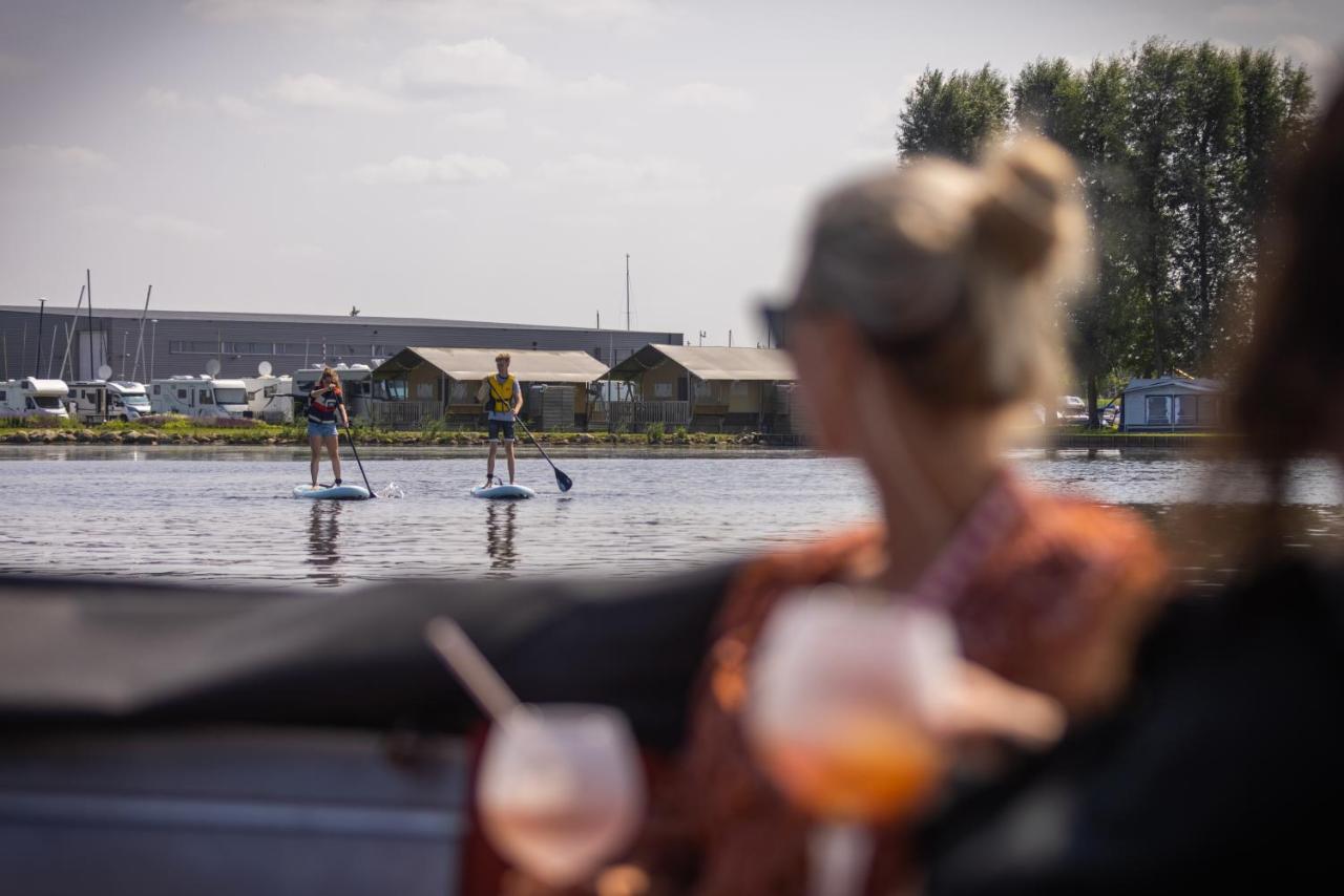 Jachthaven Nieuwboer Hotel Bunschoten Kültér fotó